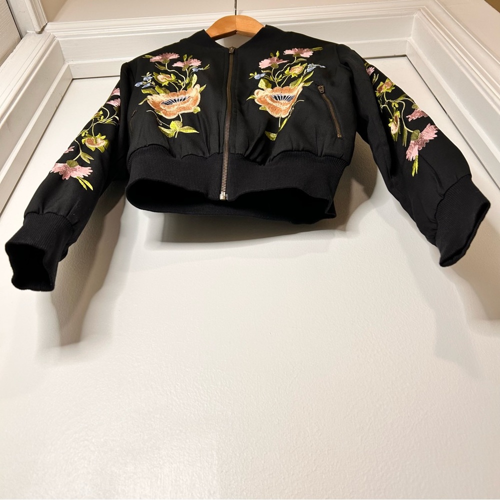Glamorous Bomber Jacket with Floral Embroidery - Size XS - Picture 3 of 11